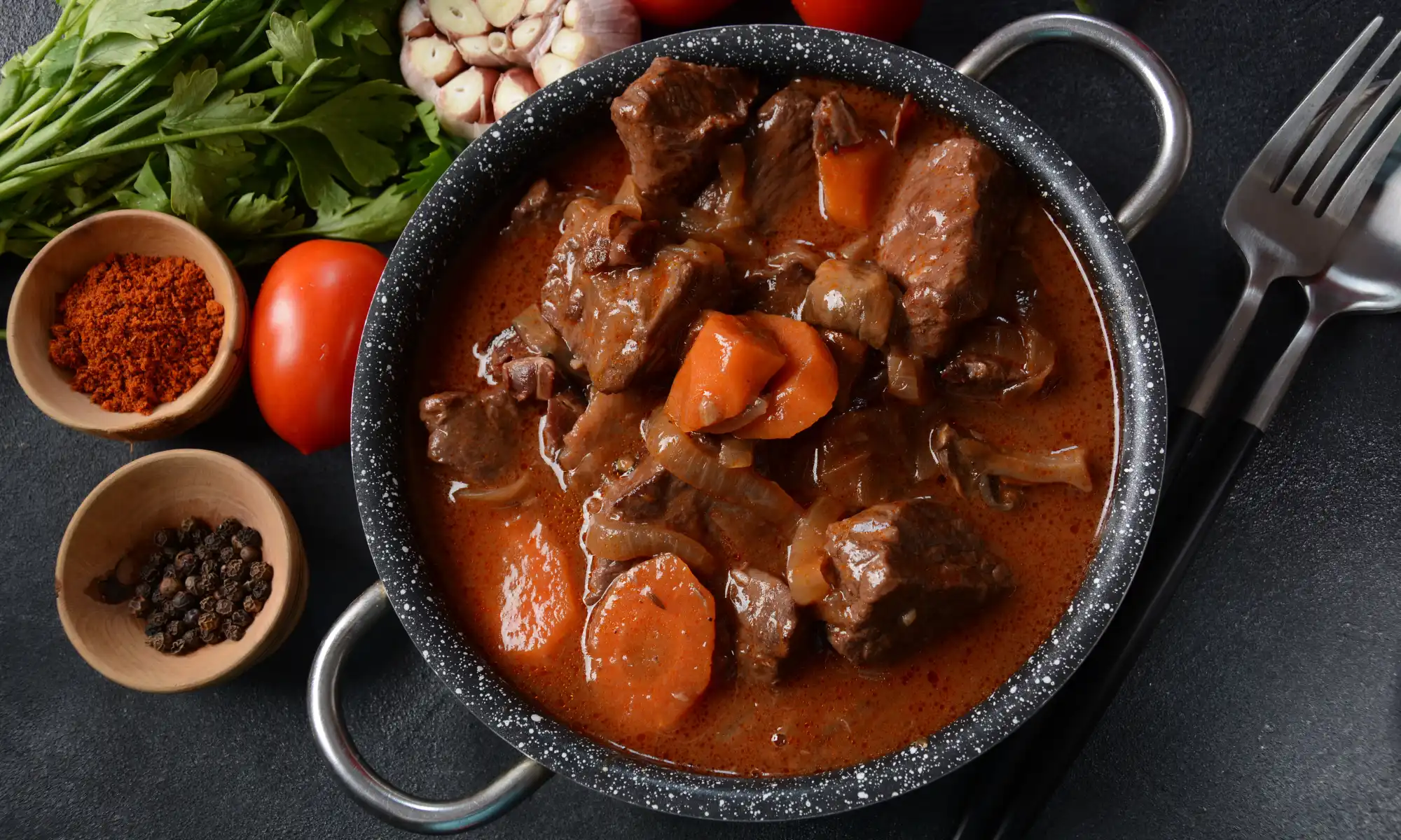 Comment réussir un véritable bœuf bourguignon selon la recette de grand-mère ?